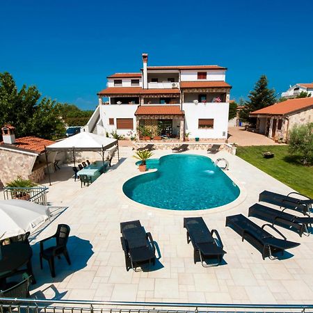 Villa Kimberly Ровинь Экстерьер фото